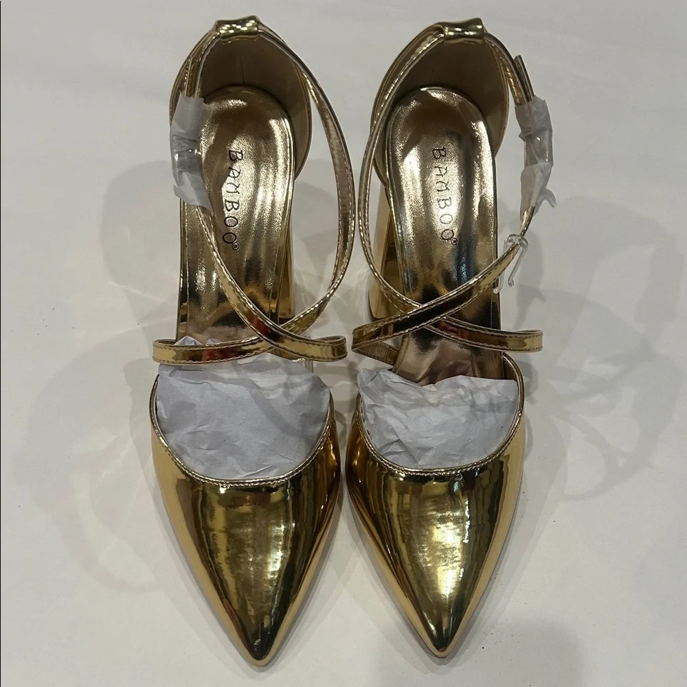 BAMBOO Shiny Metallic Gold disco Pointed toe Women's block Heels 8.5 new in box